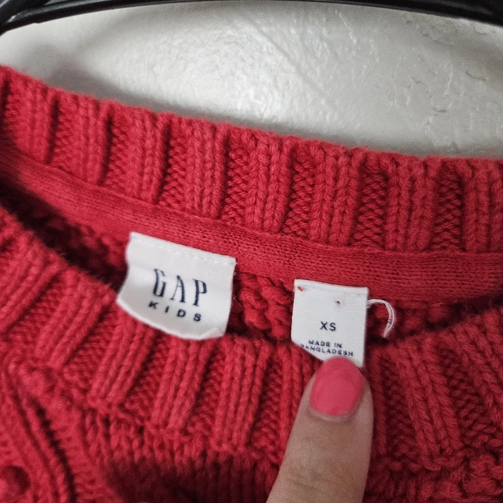 GAP Kids Girls XS Red Cable Knit Sweater Thick Chunky Knit Pom Holiday Winter